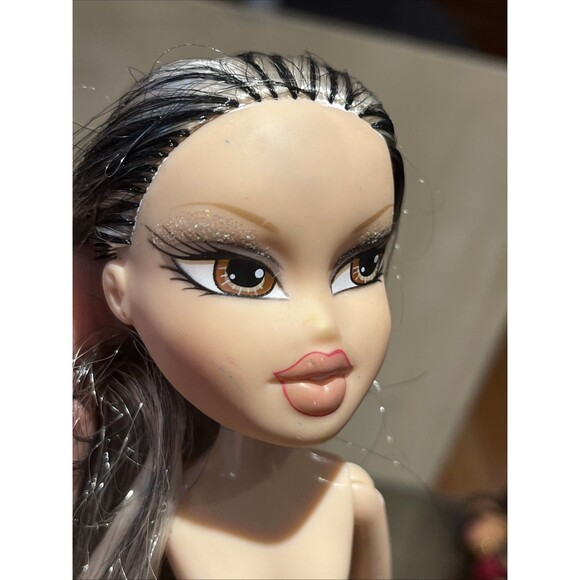 Bratz Rock Angelz Band Instrumentz Jade ROCKIN FUN 3-IN-1 Doll Rare 2005 READ VT - Picture 9 of 9